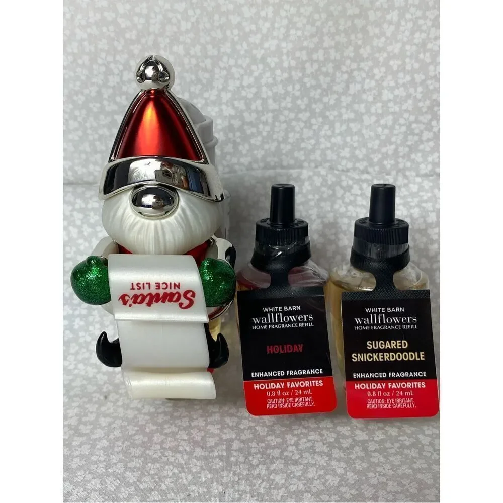 Bath and Body Works Santa Gnome Wallflower with Scent Control and 2 Refills